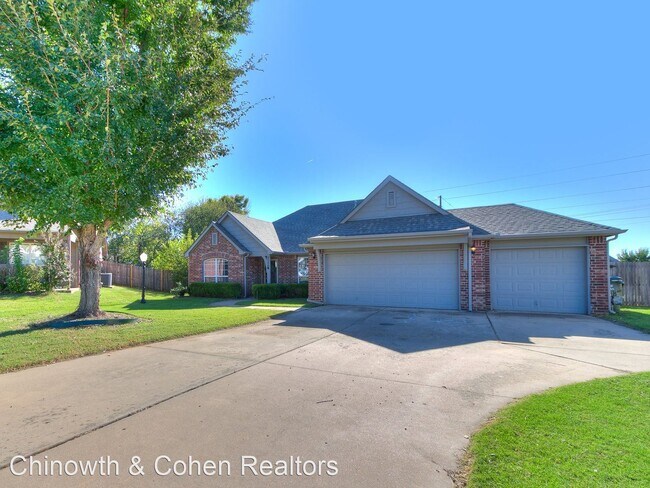 Building Photo - 4 br, 2 bath House - 9208 N 98th E Ct
