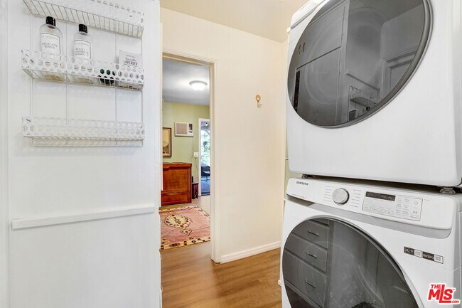 Building Photo - 4385 Scandia Way