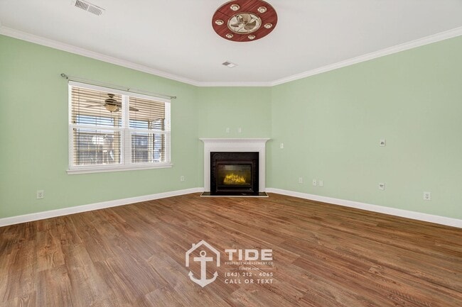 Building Photo - Your Carolina Bay Haven