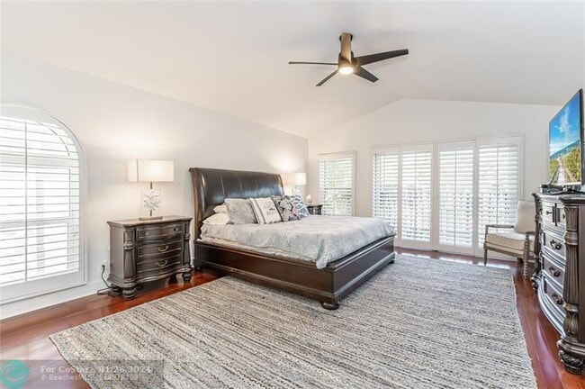 Building Photo - 808 Solar Isle Dr