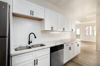 3BR, 2BA - 1,500SF - Kitchen - 5909 Cates Ave