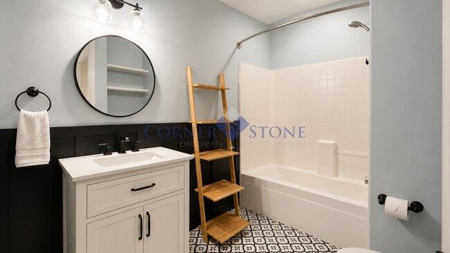 Building Photo - Beautiful 3-Bedroom Home with Open Floor Plan & Backyard Retreat!
