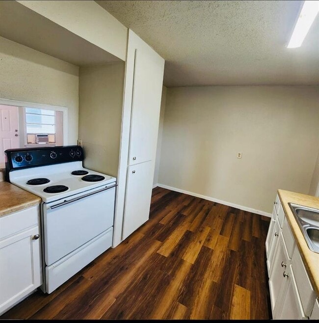 Building Photo - 4530 Teton St