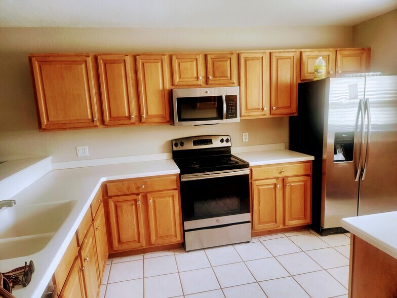 Stainless Steel Appliances - 175 Kings Hwy