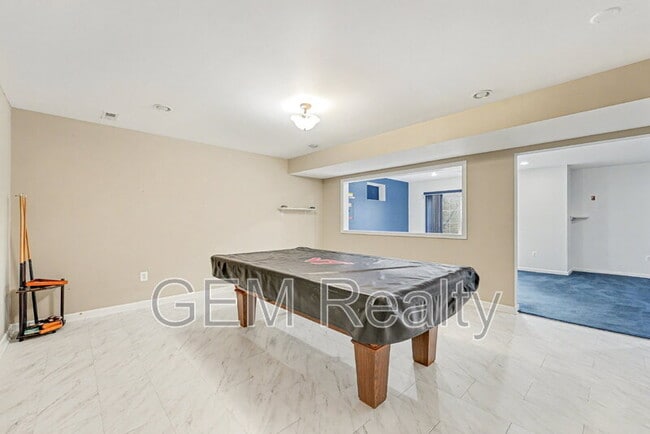 Building Photo - 9 Gallery Rd