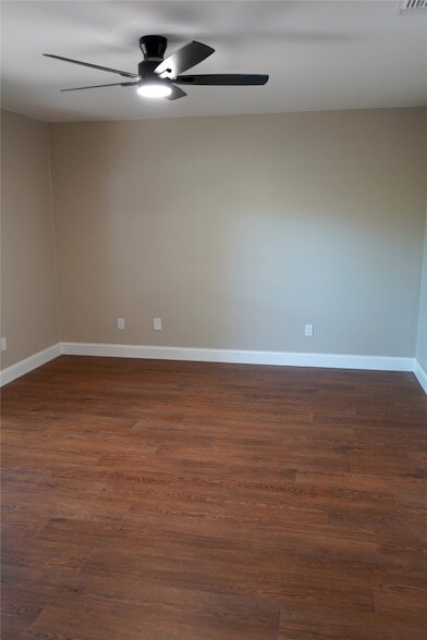 Building Photo - 311 Gwendola Dr