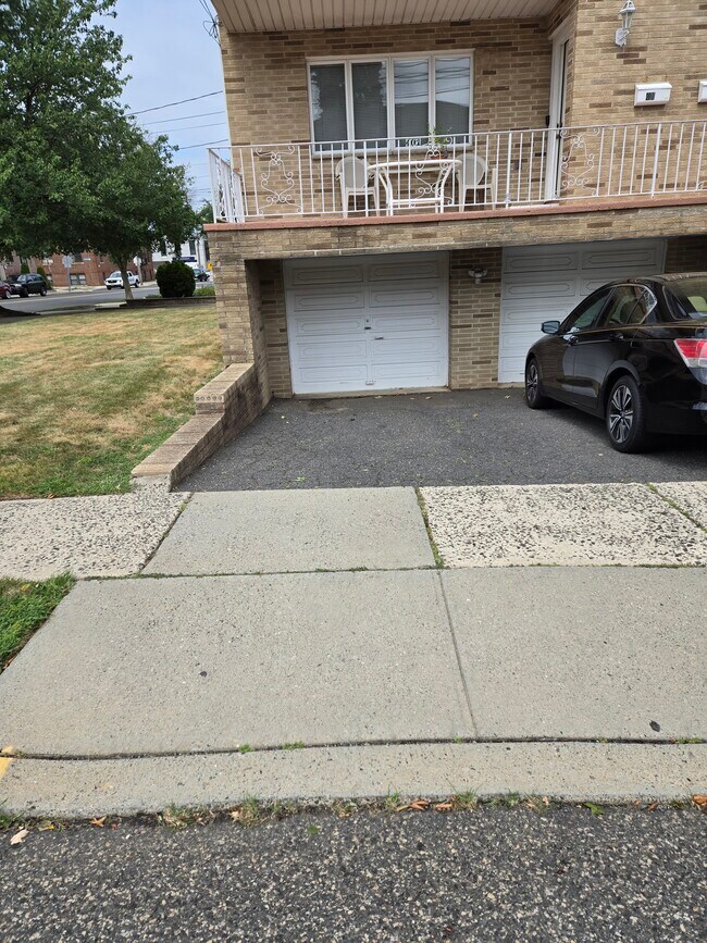 Garage and Driveway - 401 2nd St