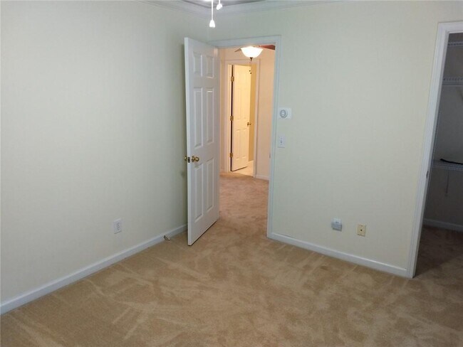 Building Photo - 2905 Brookwater Dr