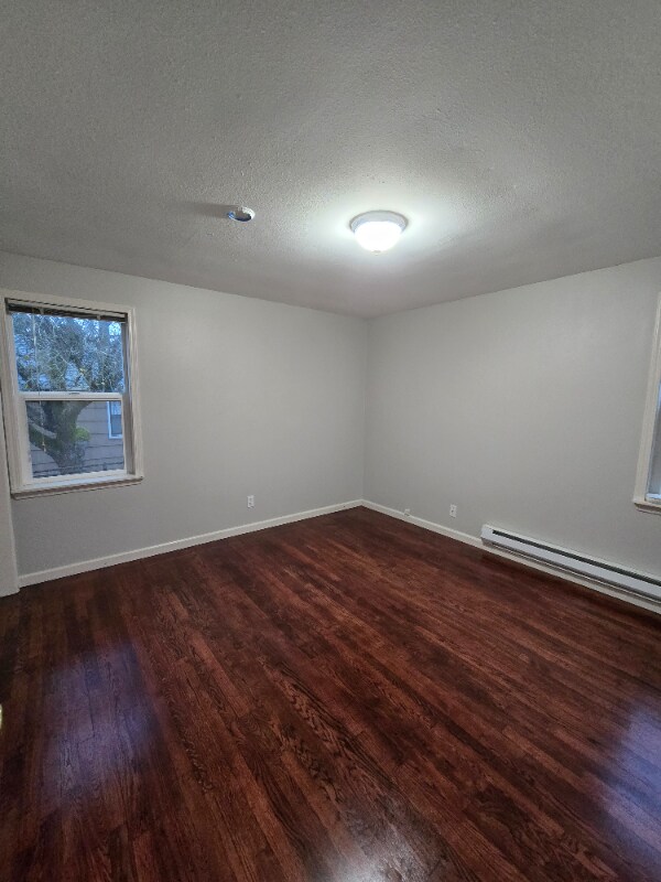 Building Photo - 2739 Locust Ave W