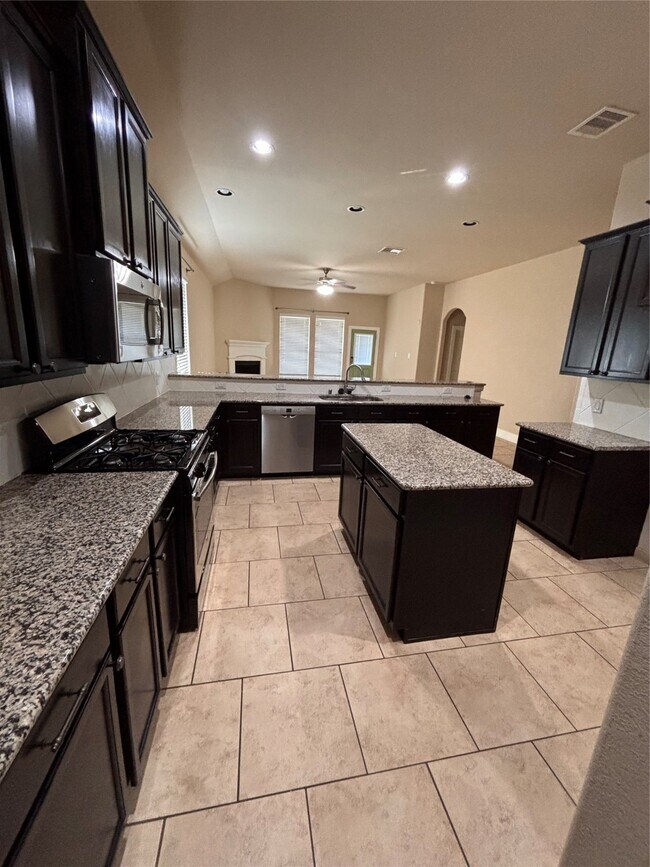 Building Photo - 11702 Eagle Ridge Dr