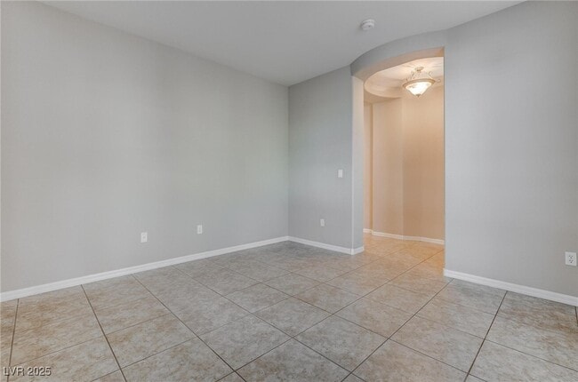 Building Photo - 953 Tafalla Ct