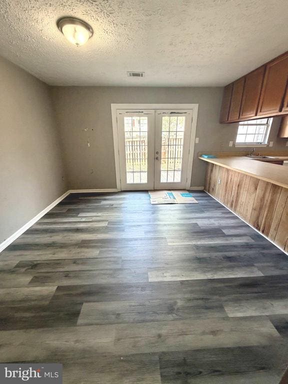 Building Photo - 6133 Sea Lion Pl