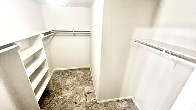 Building Photo - 18311 Melissa Springs Dr