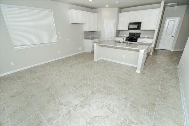 Building Photo - 21218 Flowering Dogwood Cir