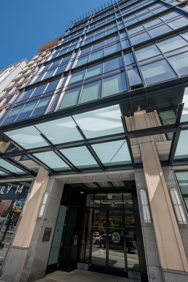 Building Photo - 1133 14th St NW