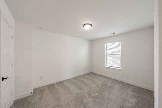 Building Photo - Stunning modern farmhouse in Walsh Ranch!