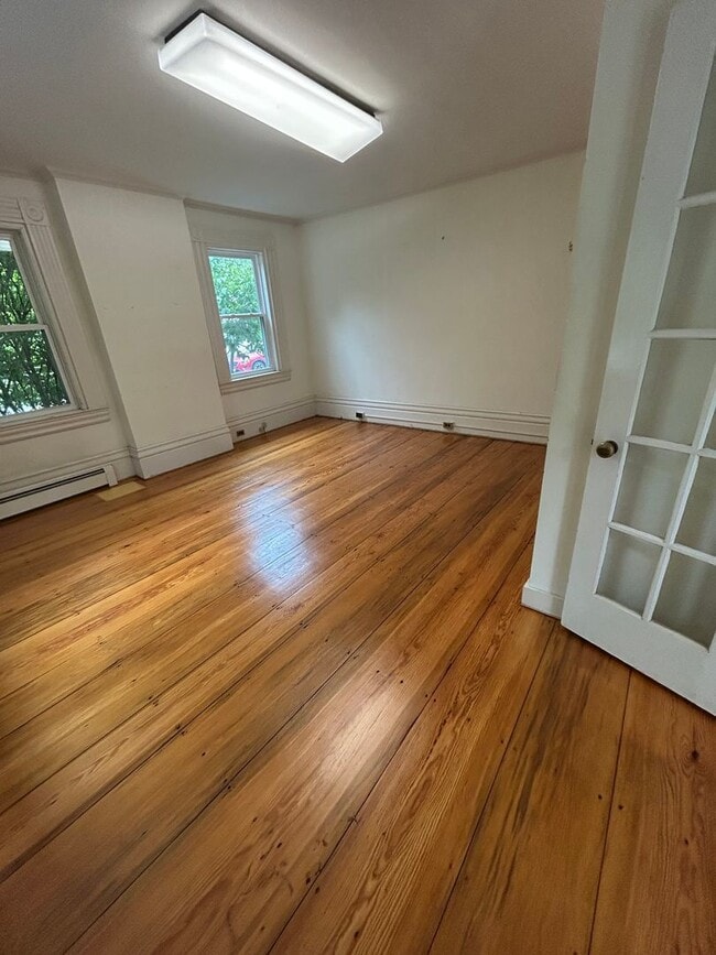 Building Photo - 14-16 Lincoln St