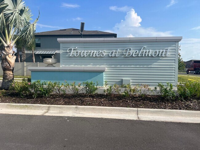 Building Photo - 14442 Editors Note St