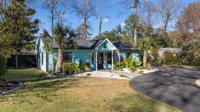 Building Photo - 2406 Bert Dr