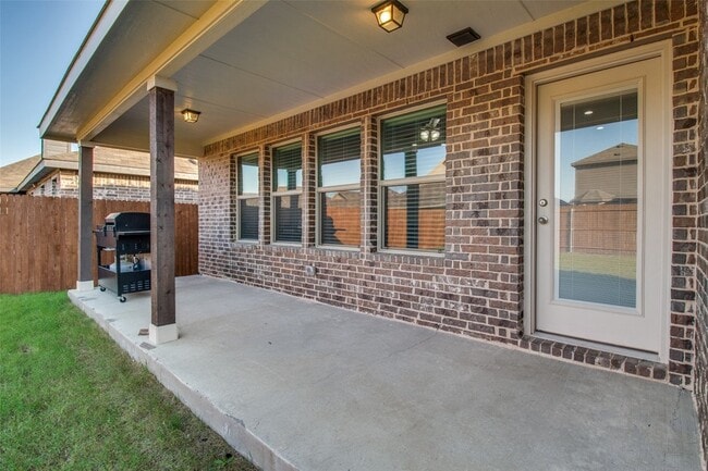 Building Photo - 11441 Silver Queen Dr