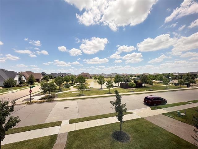 Building Photo - 1451 Maplewood Dr