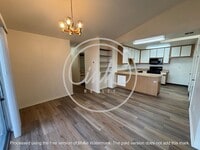 Building Photo - AL1294-1294 Alicia Cir Unit 1 &amp; 2