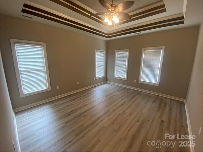 Building Photo - 8730 Devonshire Dr