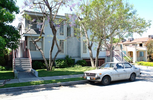 Building Photo - 516-518 Salem St