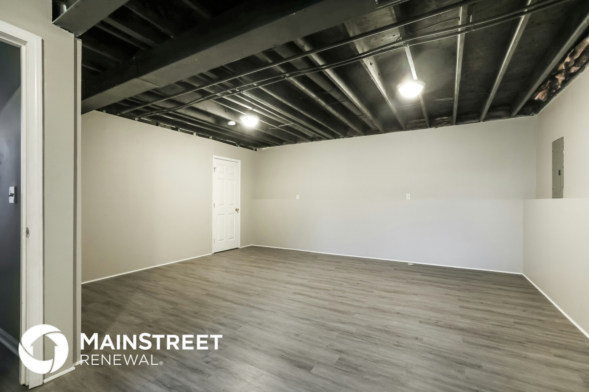 Building Photo - 1402 Sloan Avenue