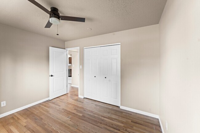 Building Photo - 4503 Bella Dr