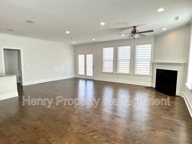 Building Photo - 1017 Blackpool Ct