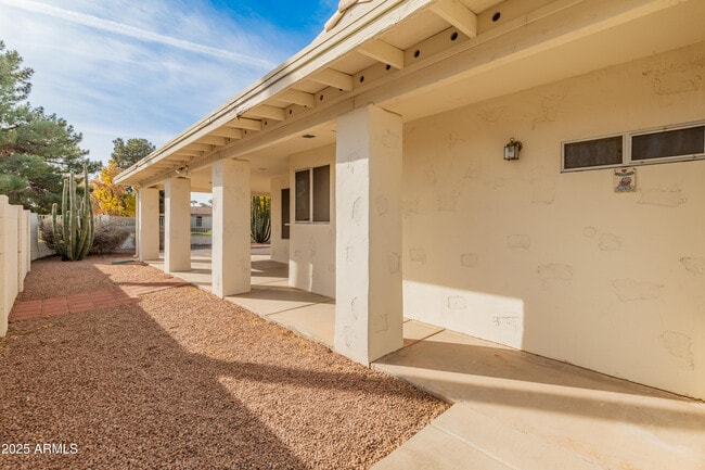 Building Photo - 14543 W Bison Path