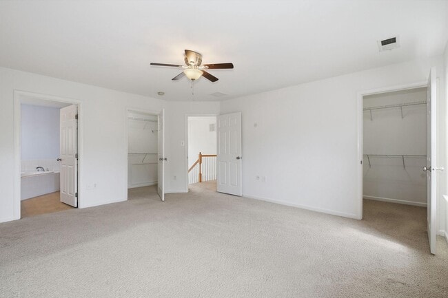 Building Photo - 20 Houser Dr