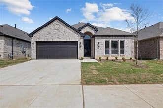 Building Photo - 6109 White Creek Drive