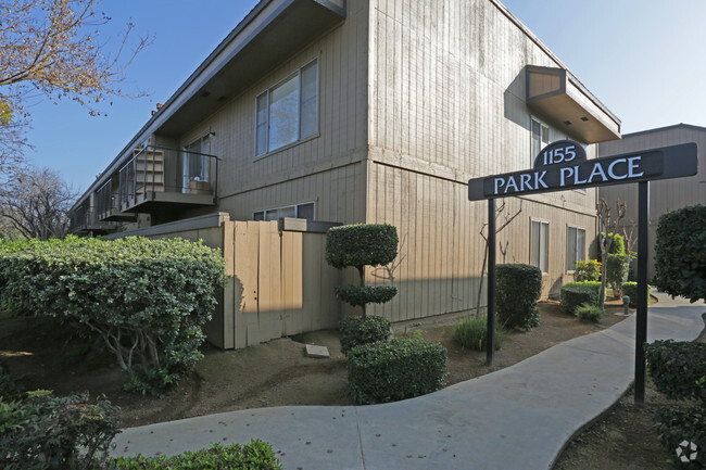 Primary Photo - Park Place Apartments