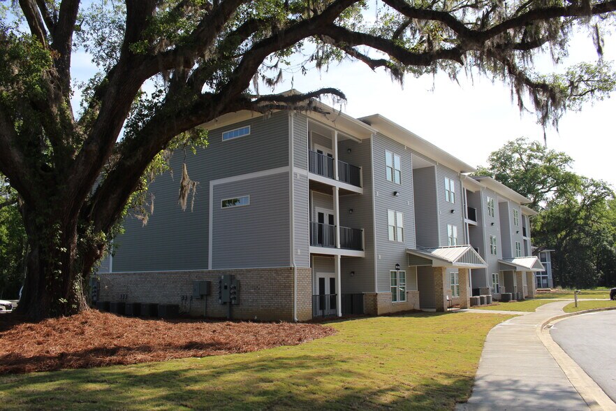 Richmond Place Luxury Apartments 1000 Charlotte St SC 29440 Apartment Finder