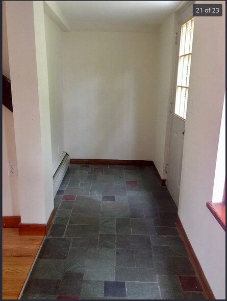 Building Photo - 4 Shawsheen Rd