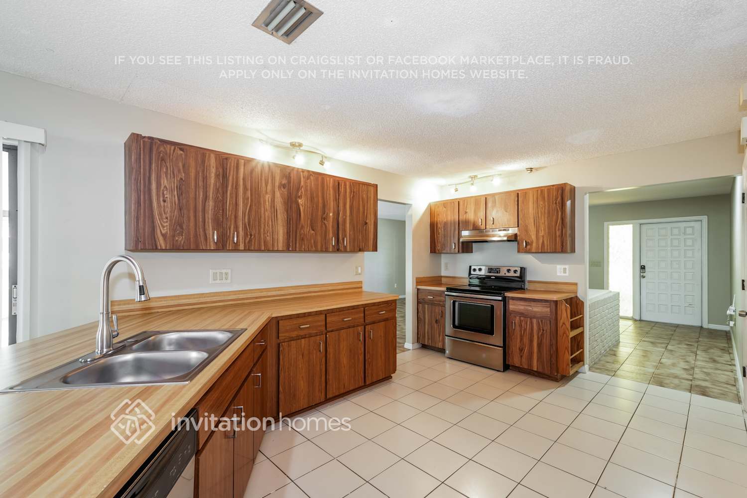 Building Photo - 3731 Aster Dr