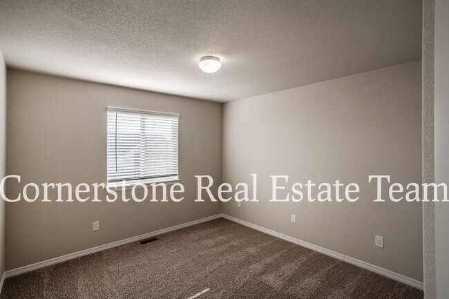Building Photo - 10758 Saco Dr