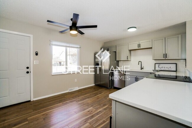 Building Photo - Spacious 4 bedroom home in Columbus!