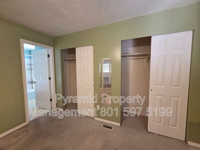 Building Photo - 2056 S 1600 W