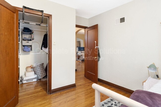 Building Photo - 2164 Lafayette Ave