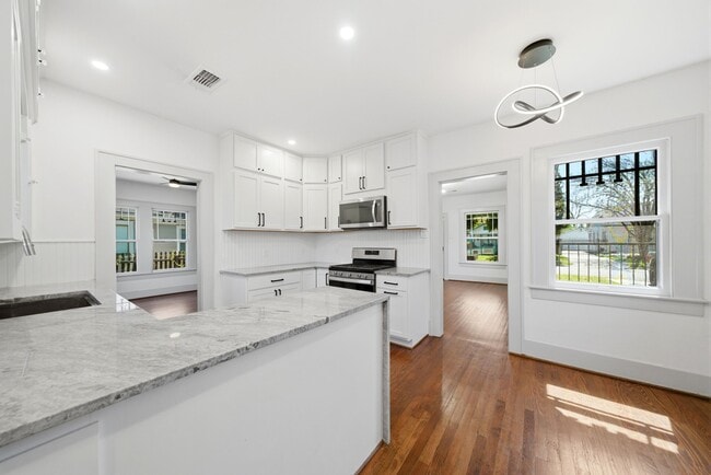 Building Photo - 1111 Winston St