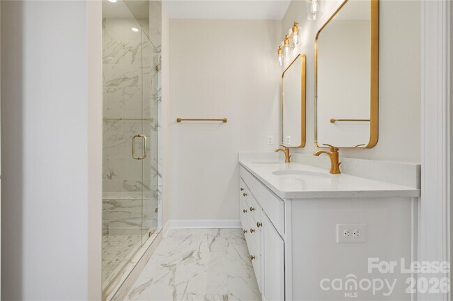 Building Photo - 1018 Stone Marker Dr