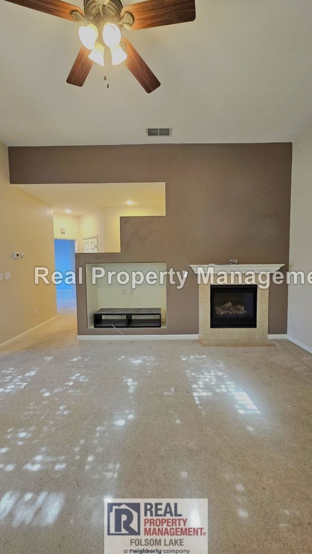Building Photo - Updated 3 Bed 2 Bath Home on quiet Court