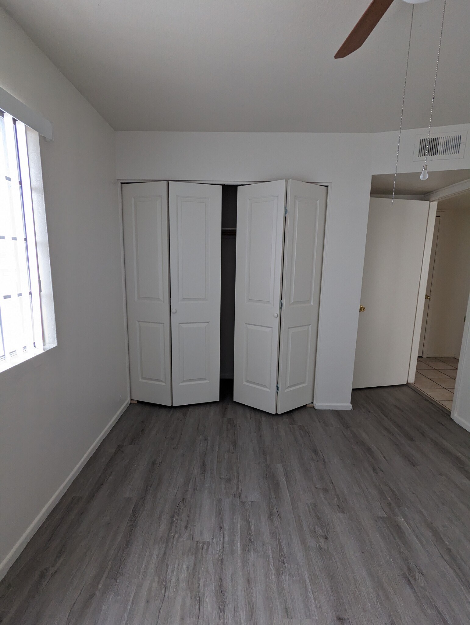Building Photo - 1866 S Monterey Dr