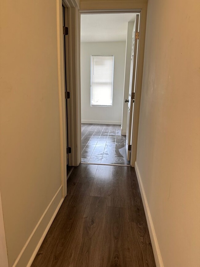 Building Photo - Newly updated 4 bedroom home - Pottsville, PA