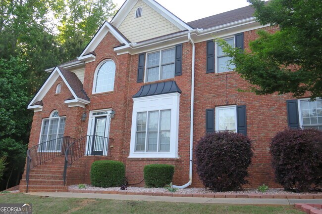 Building Photo - 2205 Crescent Walk