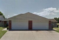 Building Photo - 2004 S Old Wire Rd