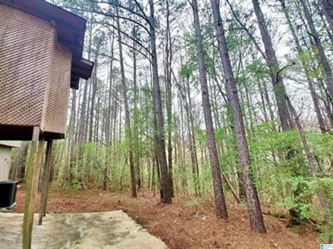 Building Photo - Cozy 3BR/2BA Home with Open Living Space